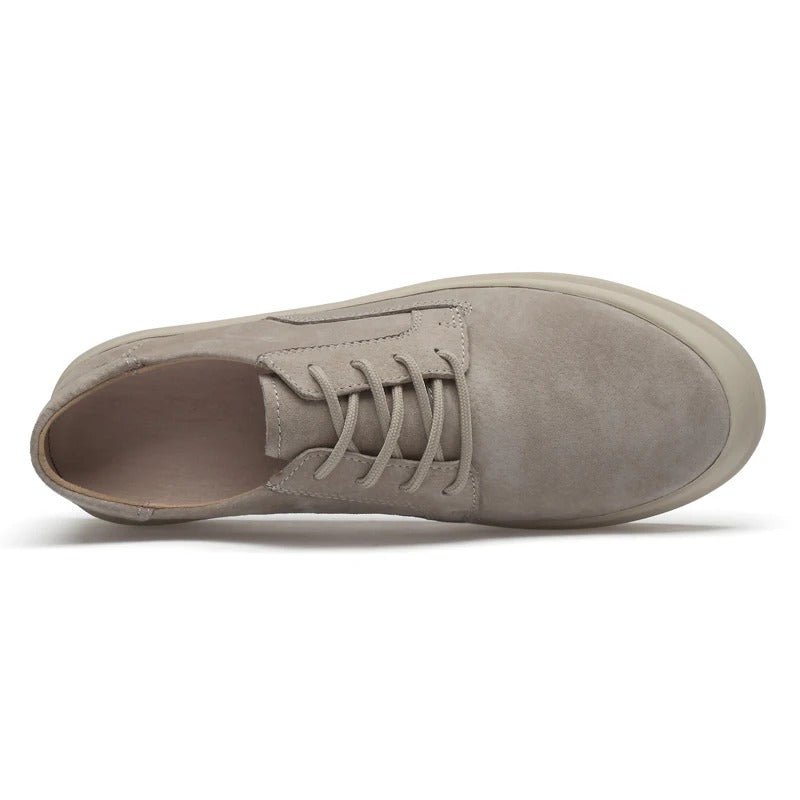 Men’s Leather Sneakers.